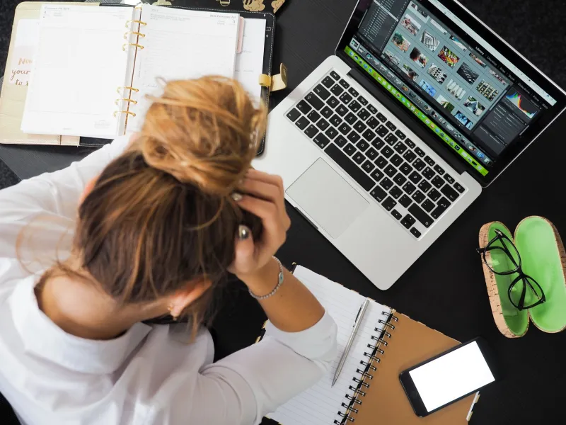 The Unread Archive: What Digital Saving Behavior Tells Us About Attention, Anxiety, and the Illusion of Future Productivity